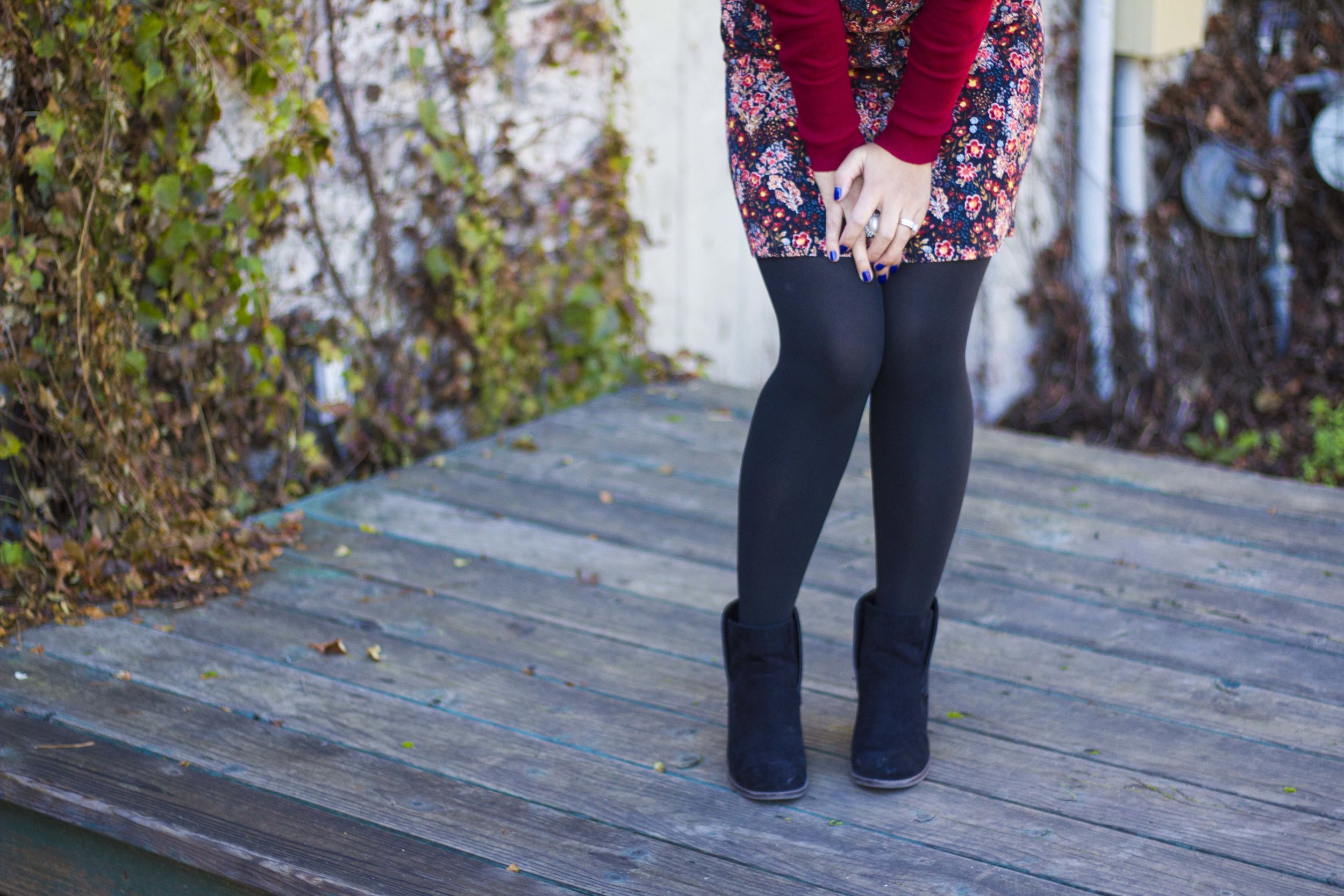  Tights & Boots 